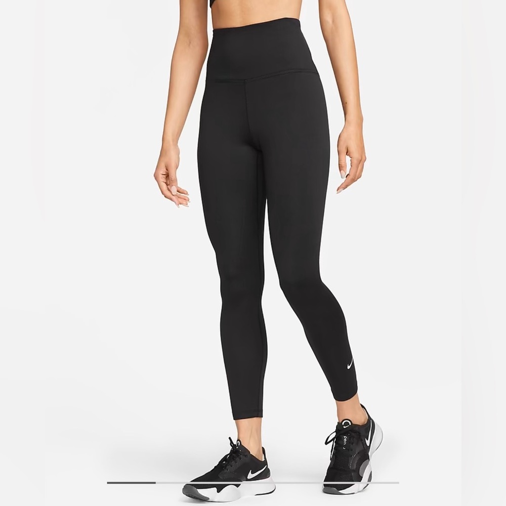 NEW Nike One High Waisted 7/8 Leggings